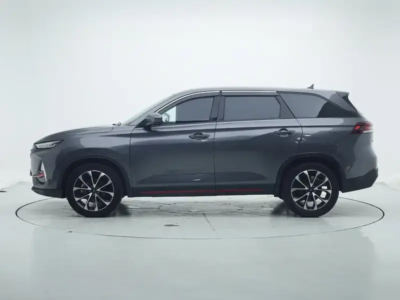 2023 Oshan X7 Plus с пробегом 67 300 км