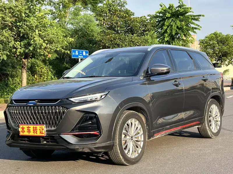 2022 Oshan X7 Plus с пробегом 32 000 км
