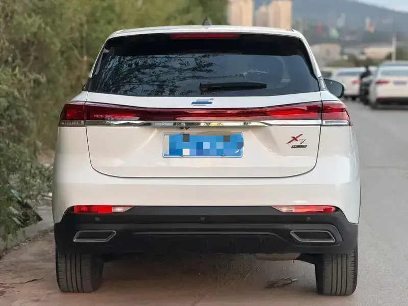 2023 Oshan X7 Plus с пробегом 50 000 км