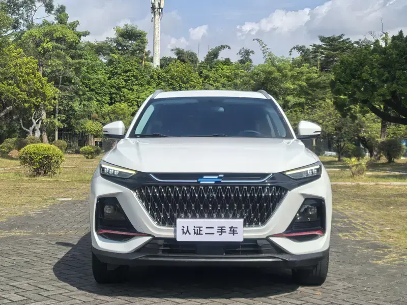 2022 Oshan X7 Plus с пробегом 47 000 км