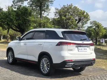 2022 Oshan X7 Plus с пробегом 47 000 км