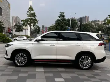 2022 Oshan X7 Plus с пробегом 90 000 км