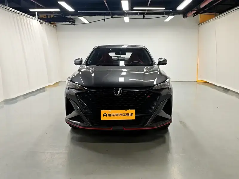 2025 Changan X5 Plus с пробегом 2 300 км