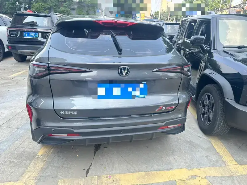 2024 Changan X5 Plus с пробегом 8 800 км