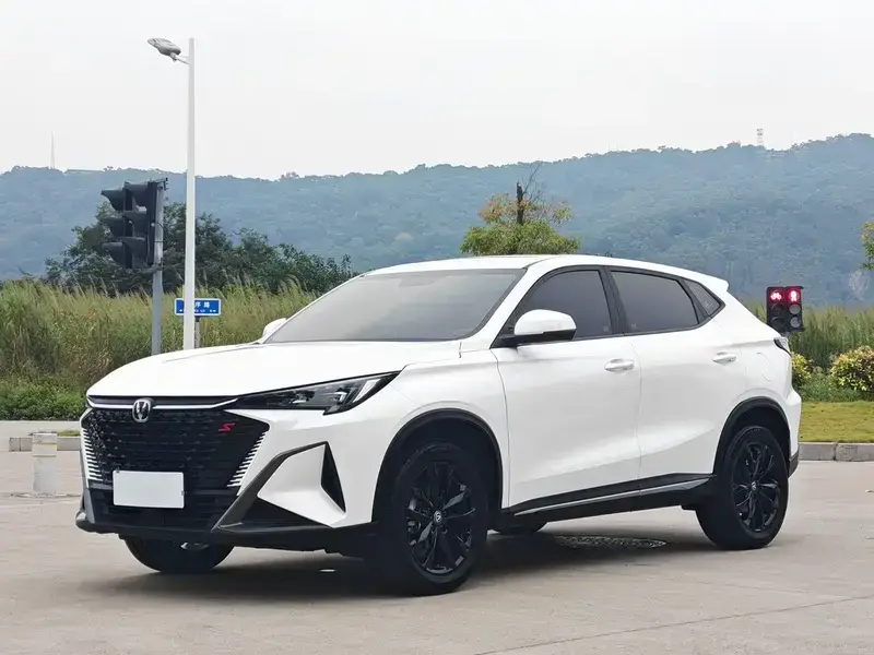 2025 Changan X5 Plus с пробегом 5 600 км
