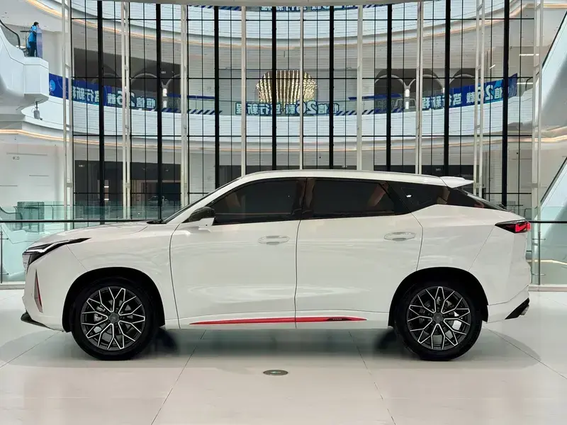 2022 Oshan Z6 с пробегом 38 000 км