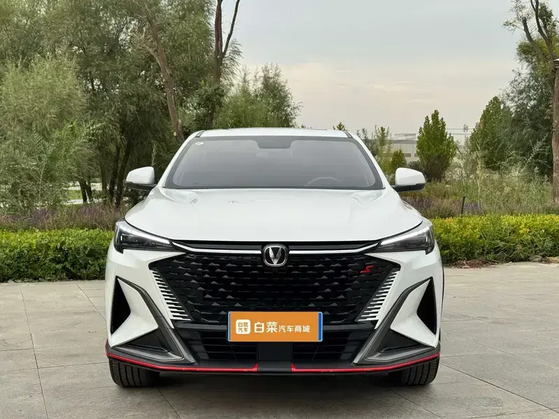 2025 Changan X5 Plus с пробегом 27 000 км