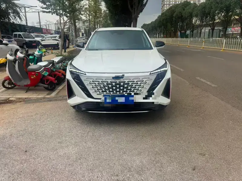 2022 Oshan Z6 с пробегом 32 000 км