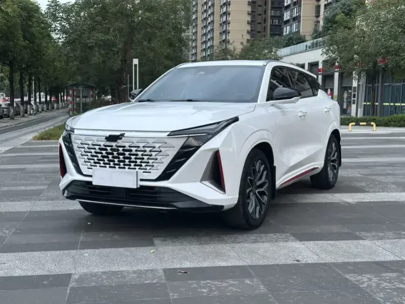 2023 Oshan Z6 с пробегом 27 000 км