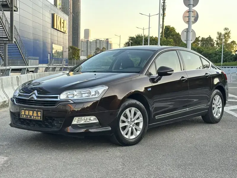 2014 Citroen C5 с пробегом 95 000 км
