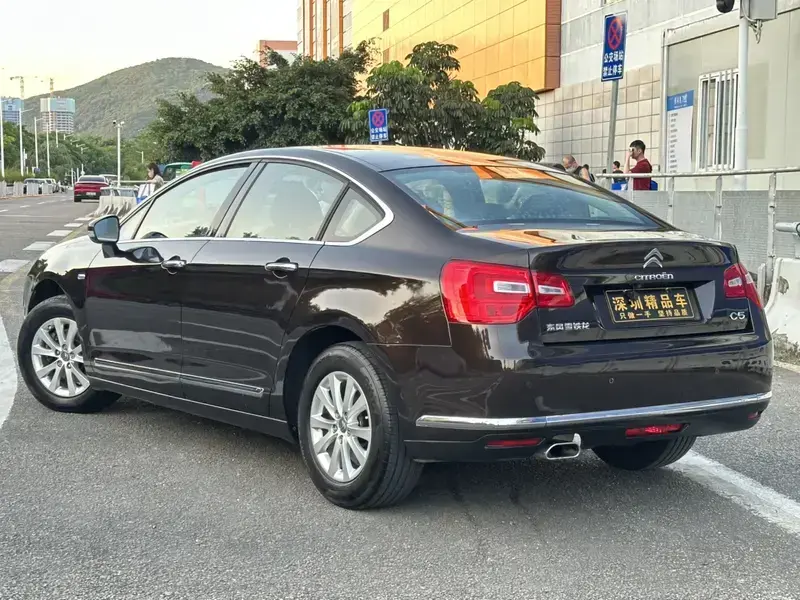 2014 Citroen C5 с пробегом 95 000 км