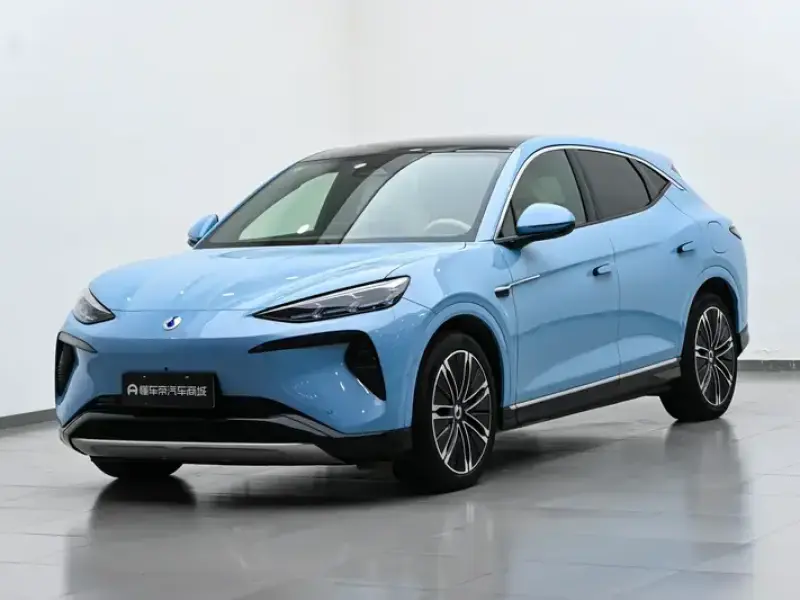 2024 Denza N7 с пробегом 24 900 км