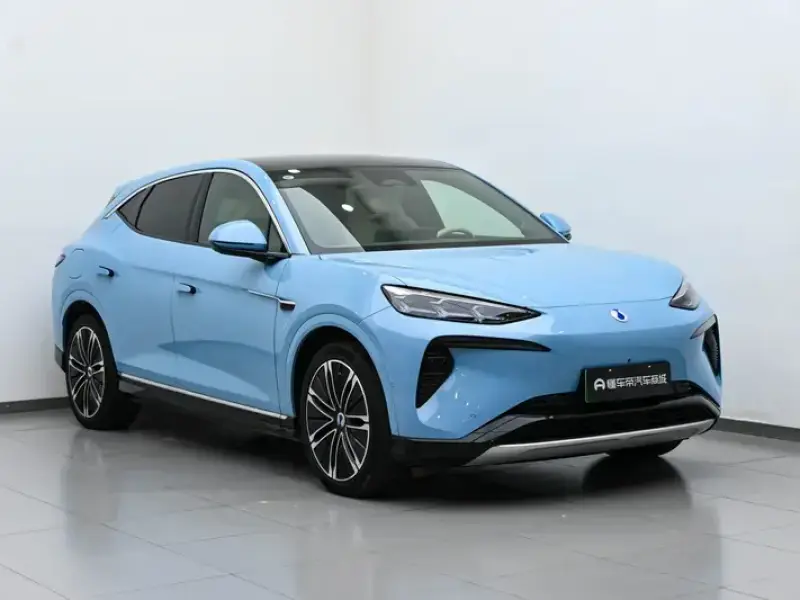 2024 Denza N7 с пробегом 24 900 км