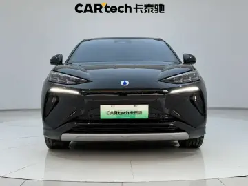 2024 Denza N7 с пробегом 38 000 км
