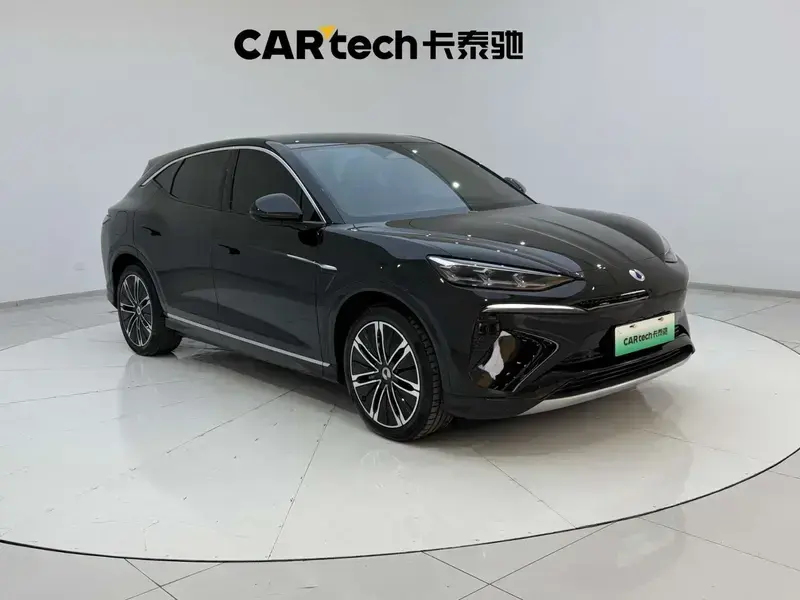 2024 Denza N7 с пробегом 38 000 км