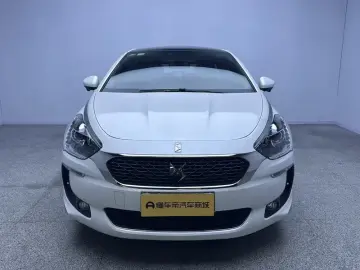 2015 DS 5 с пробегом 58 700 км