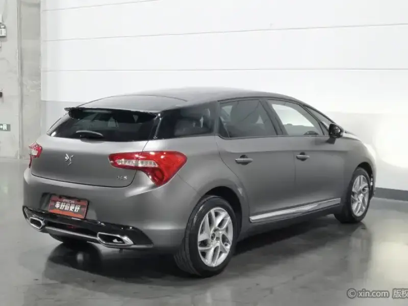 2015 DS 5 с пробегом 66 000 км