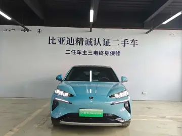 2024 Denza N7 с пробегом 30 400 км