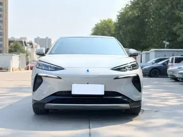 2025 Denza N7 с пробегом 36 000 км