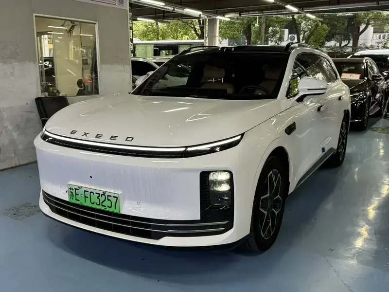 2026 Exeed EX7 с пробегом 2 000 км