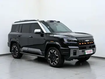 2025 BYD FangChengBao Leopard 8 с пробегом 16 900 км