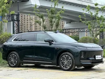 2026 Exeed EX7 с пробегом 2 000 км