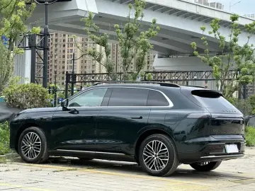 2026 Exeed EX7 с пробегом 2 000 км