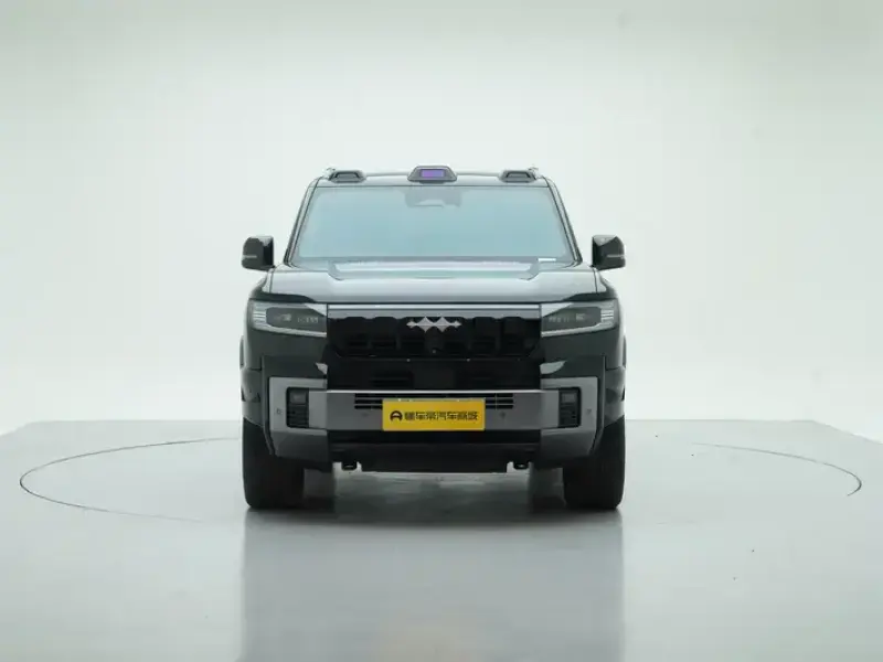 2025 BYD FangChengBao Leopard 8 с пробегом 50 200 км