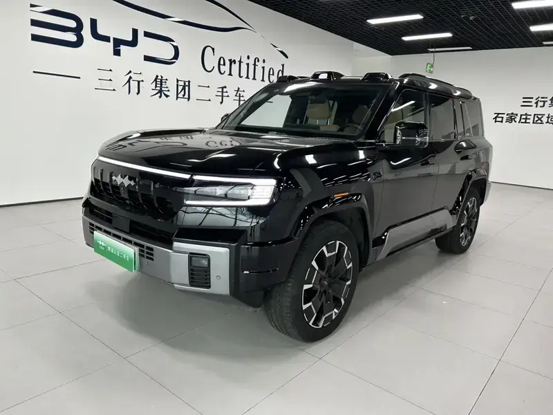 2025 BYD FangChengBao Leopard 8 с пробегом 45 000 км