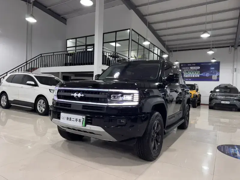 2025 BYD FangChengBao Leopard 5 с пробегом 11 000 км