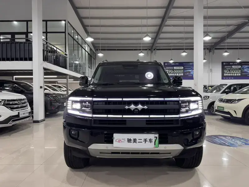 2025 BYD FangChengBao Leopard 5 с пробегом 11 000 км