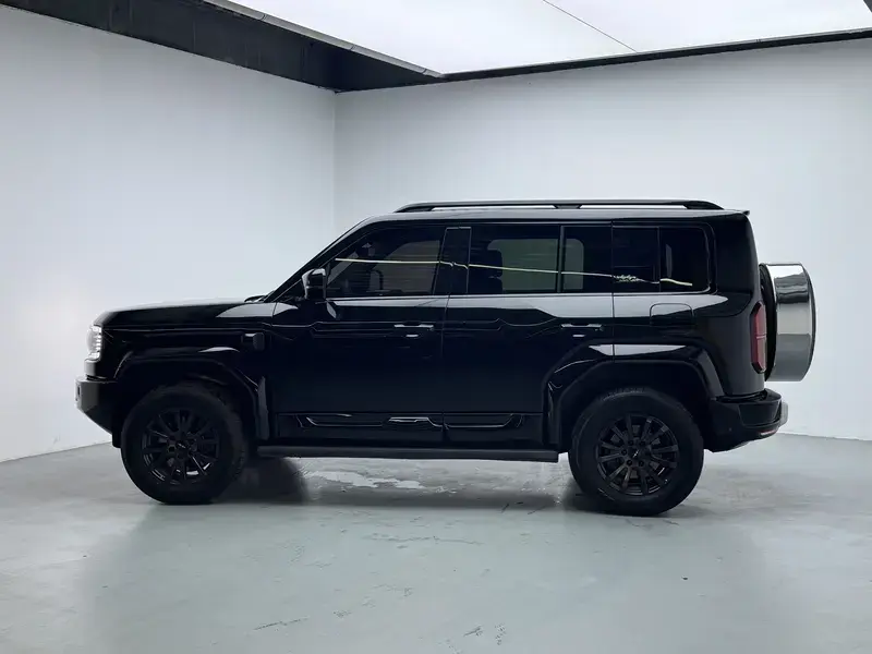 2025 BYD FangChengBao Leopard 5 с пробегом 36 200 км