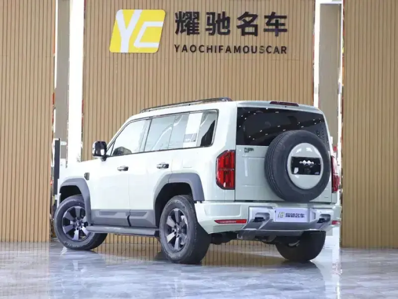 2025 BYD FangChengBao Leopard 5 с пробегом 4 600 км