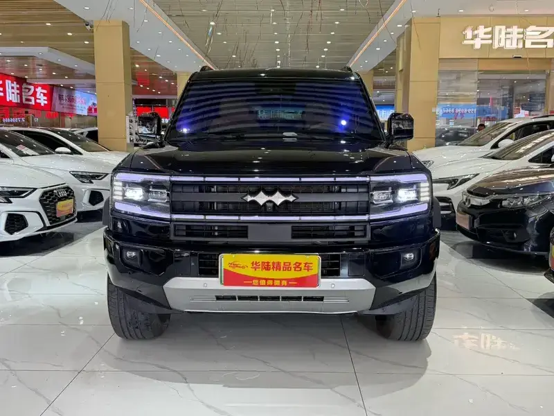 2025 BYD FangChengBao Leopard 5 с пробегом 43 000 км