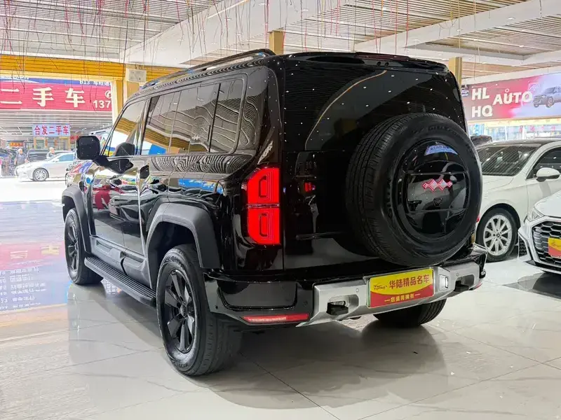 2025 BYD FangChengBao Leopard 5 с пробегом 43 000 км