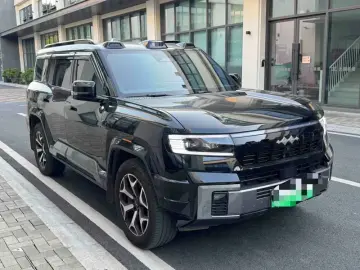 2025 BYD FangChengBao Leopard 8 с пробегом 49 000 км