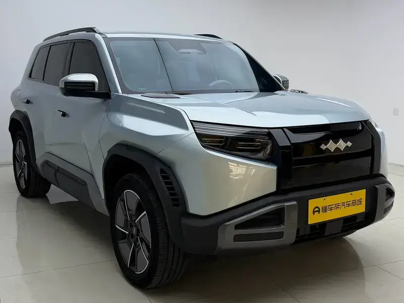 2025 BYD FangChengBao Titanium 3 с пробегом 17 200 км