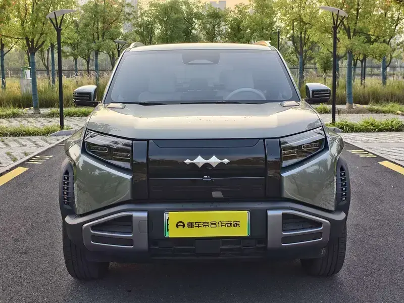 2026 BYD FangChengBao Titanium 3 с пробегом 3 800 км