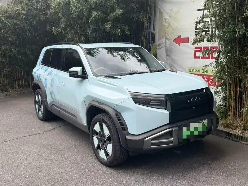 2025 BYD FangChengBao Titanium 3 с пробегом 23 000 км