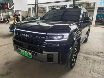 BYD FangChengBao Leopard 8