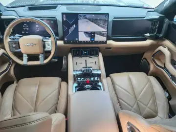 2025 BYD FangChengBao Leopard 8 с пробегом 40 000 км