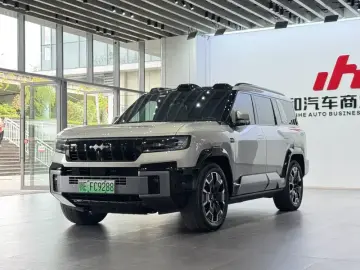 BYD FangChengBao Leopard 8
