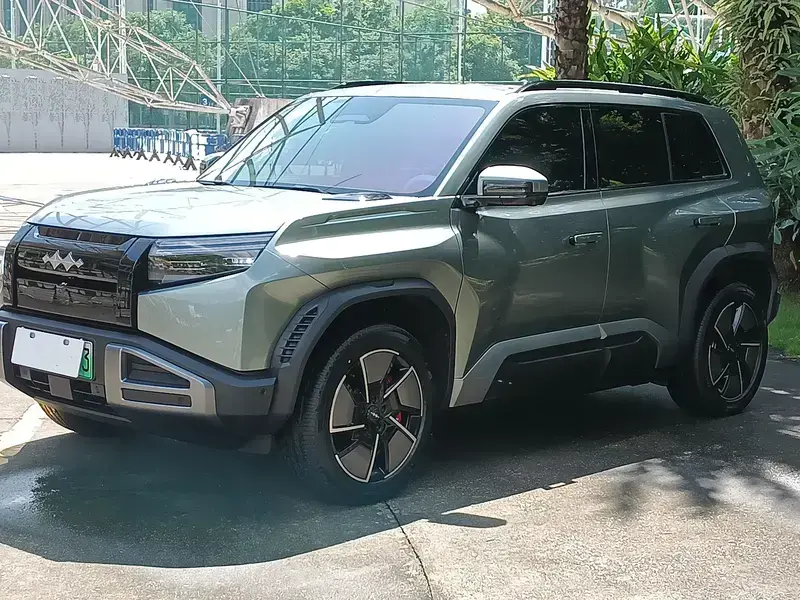 2025 BYD FangChengBao Titanium 3 с пробегом 27 000 км