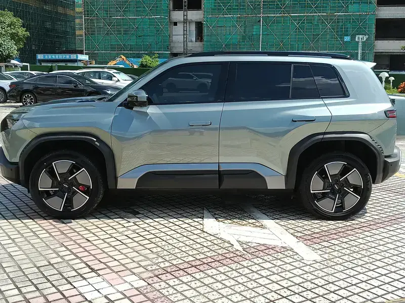 2025 BYD FangChengBao Titanium 3 с пробегом 27 000 км