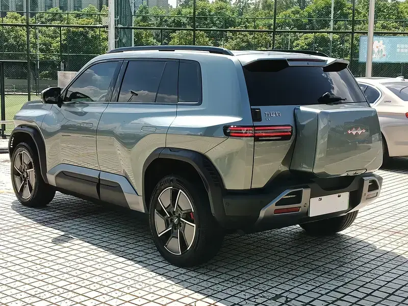 2025 BYD FangChengBao Titanium 3 с пробегом 27 000 км