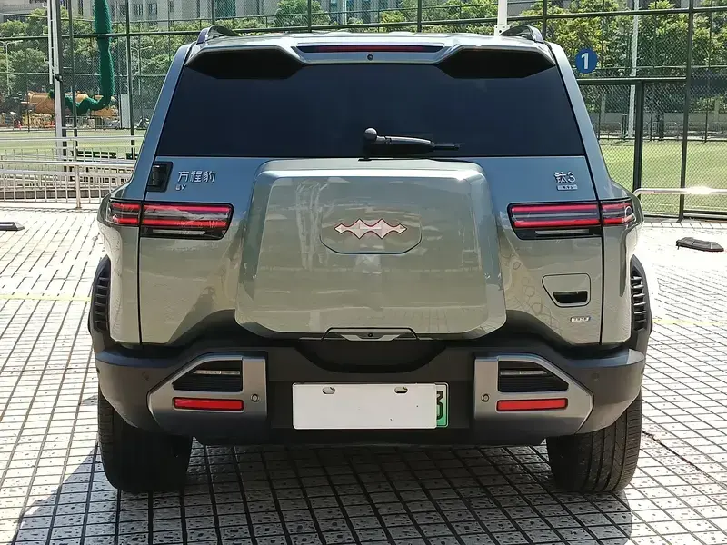 2025 BYD FangChengBao Titanium 3 с пробегом 27 000 км