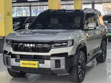 BYD FangChengBao Leopard 8