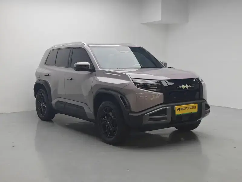 2025 BYD FangChengBao Titanium 3 с пробегом 7 900 км