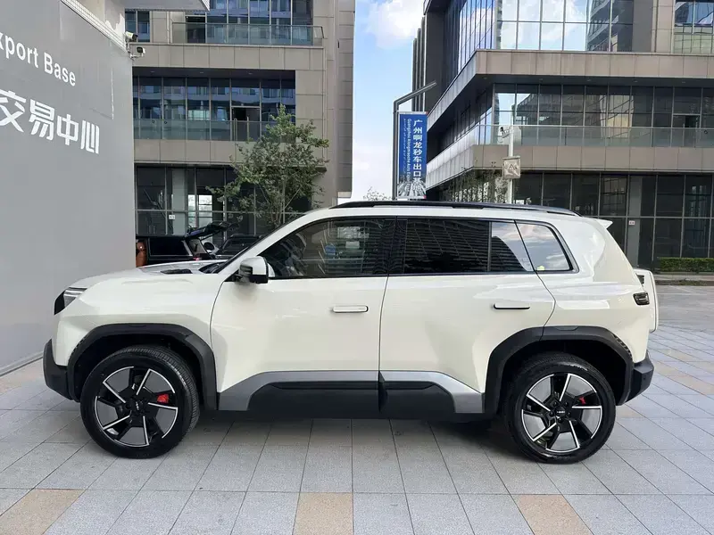 2025 BYD FangChengBao Titanium 3 с пробегом 26 000 км