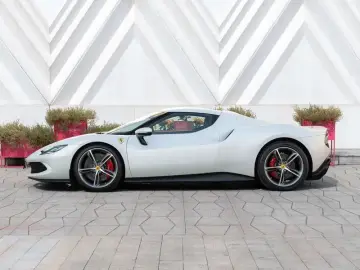 2021 Ferrari 296 с пробегом 500 км